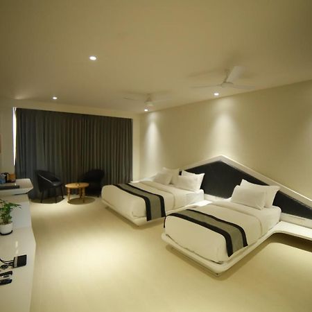 Hotel Brij Residency Top Selling , Lātūr Exterior foto